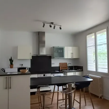 Appartement T3 Centre-ville Avec Parking